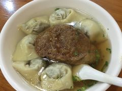 -潘国仙耳光馄饨(黄家阙路店)