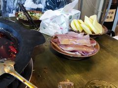 -黄潇洒老火锅(九眼桥宏济巷店)