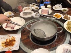 -正能量脆肉鲩火锅