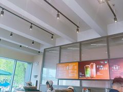 -星巴克(镇江丹阳金鹰天地店)