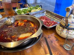 -金鼎雪山牦牛杂火锅(理县总店)