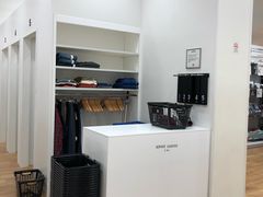 店内环境-优衣库(南宁安吉万达广场店)