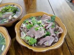 -小杨翘脚牛肉