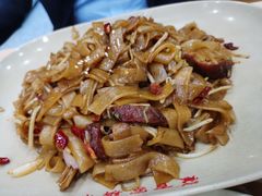 干炒牛河-百家鸡味馆(清泰店)