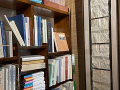 -荒岛书店(黄县路店)