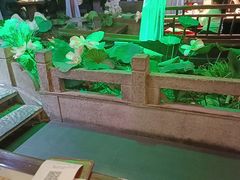 -韵秋荷(宝山龙湖天街店)