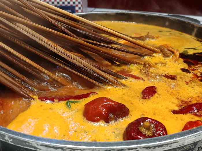 九街淑芬掌中宝串串公司(回龙湾店)-"位置:回龙湾南湖天小区公交站