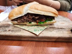 墨西哥风味牛小排配夏巴塔-魏斯理汉堡(西安沣东吾悦店)