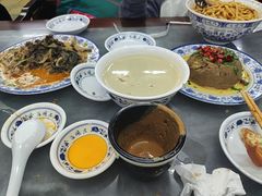 -海碗居老北京炸酱面(增光路店)