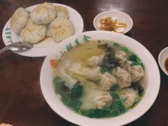 -小胖包子王(光明楼店)