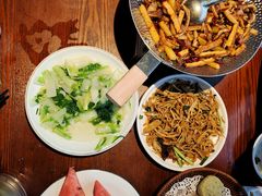 -唐师傅湘西名菜馆(武陵路店)