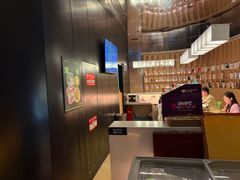 -涨巢·潮玩水疗局