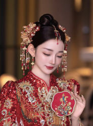 -莫小姐婚纱