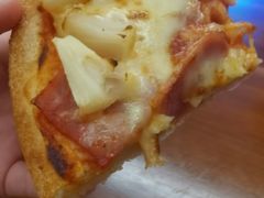 -必胜客(宝杨路宅急送店)