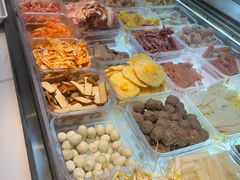 -红渡小香·牛肉麻辣香锅(车站南路店)