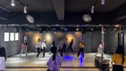 -YASAKI国际舞蹈中心