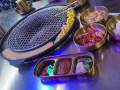 -釜山火炉·海鲜烤肉(紫藤路店)