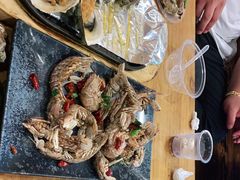 -老东镇啤酒屋海鲜加工·蒸汽海鲜·海鲜烧烤(台东店)