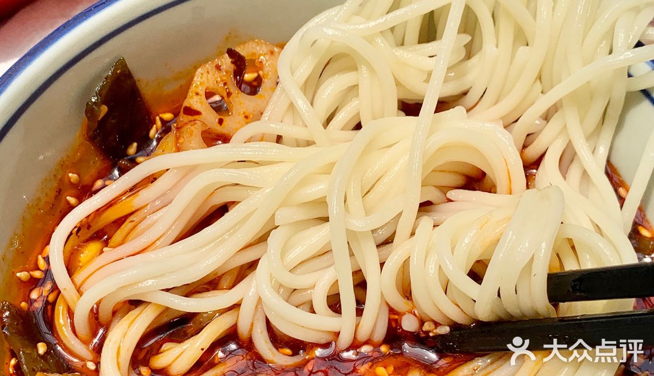 好吃到词穷🍜无限回🛒的快手美食拉面说