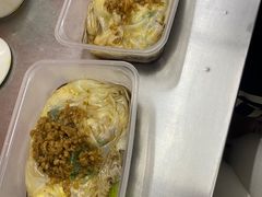 猪肉海鲜蛋肠粉-小吴肠粉