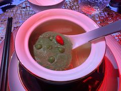 厚竹笙鸡汁炖莲蓬-上座·外滩源