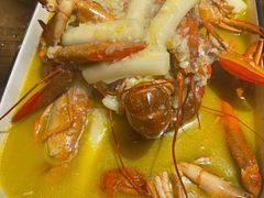 -聚汇三少·龙虾·中餐厅(莫邪路新天地店)