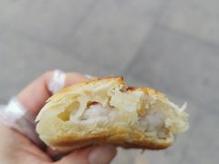 鲜肉月饼-草庐酒家