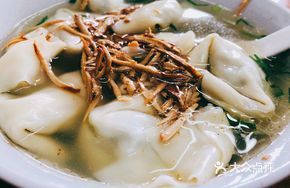 Enoki Mushroom and Pork Dumplings