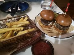 -酒池星座(深圳湾后海汇店)