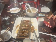 -三个大叔烤羊肉串·炭炉砂锅菜(西三旗店)