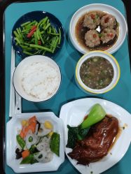 -月之旅·尊 高端月子会所(科馨别墅一店)