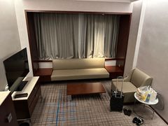 -上海龙之梦万丽酒店