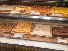 面包甜点陈列柜-泸溪河桃酥(西直门凯德店)