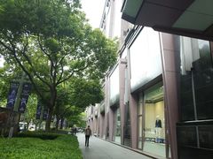 -梅龙镇广场