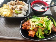 猪蹄饭-小义乌砂锅拉面(海事共享区店)