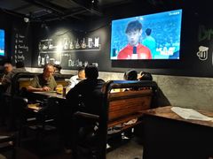 -麦凯伦烧烤·精酿超级工厂店(金桥总店)