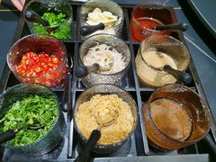 -鼎泰亨·海鲜牛肉餐厅(滨江店)