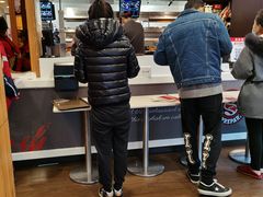 -肯德基(杭州和平饭店)