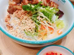 烤鸡扒配捞檬粉-越小品·越南餐厅(万科里店)