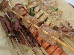 -刘姐啤酒鱼民族演艺餐厅(西街总店)