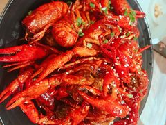 -巴厘龙虾·榜首油焖大虾(音乐学院·沿江酒馆店)