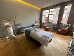 -花隐·美芙炫海菲秀皮肤管理中心