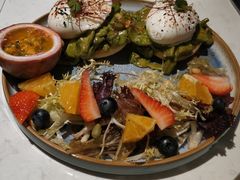 罗勒酱杂菌班尼迪蛋-BE BRIGHT KITCHEN(正佳广场店)