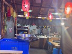 -鱼窝棚柴火铁锅炖(富山屯店)