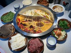 -芈重山老火锅(广州首店)