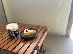 -花仓咖啡(祥安巷店)