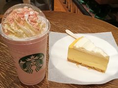 樱花初绽-星巴克臻选(成都宽窄巷子店)