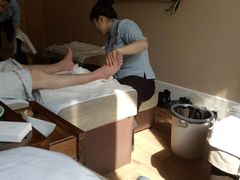-新盈光·云会所(百丈东路店)