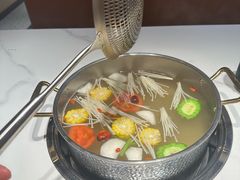 -犇鼎牛潮汕牛肉火锅(新辰里学清路店)