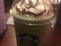 -星巴克(广州淘金路店)